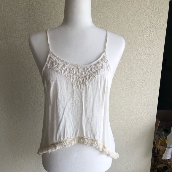 White singlet with lace and embroidery - Picture 4 of 4